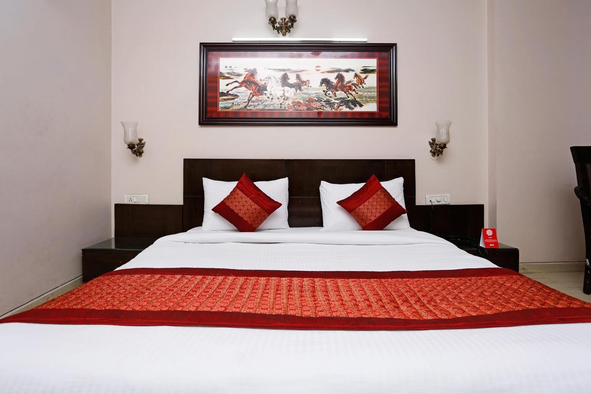 Hotel O Mid Town Delhi  Buitenkant foto