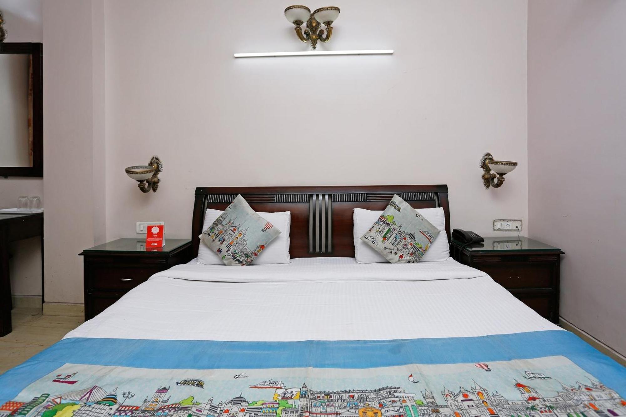 Hotel O Mid Town Delhi  Buitenkant foto