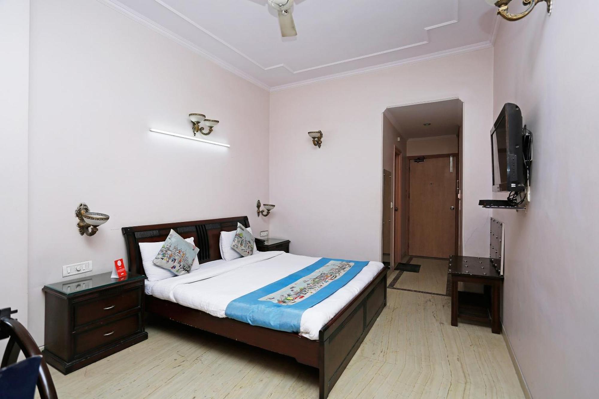 Hotel O Mid Town Delhi  Buitenkant foto