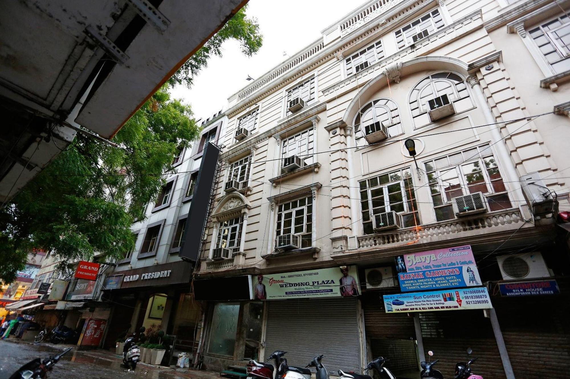 Hotel O Mid Town Delhi  Buitenkant foto